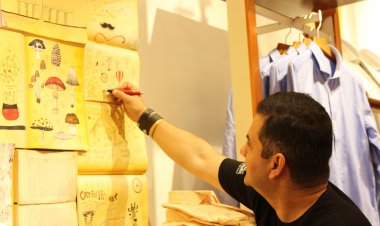 Changing the landscape of Visual Merchandising How to creatively win over the market: Story of Creativist-Anuraag S