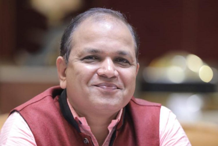 "Dr. Yogesh Vani: A Beacon of Hope in Ayurvedic Medicine for Chronic Conditions, including Psoriasis, and Holistic Health Solutions"