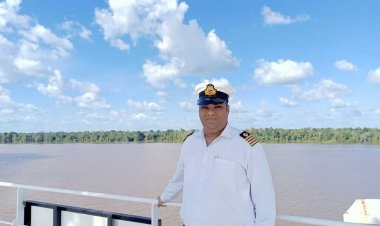 “Navigating Maritime Excellence: The Journey of Captain Dilip Narsian”.