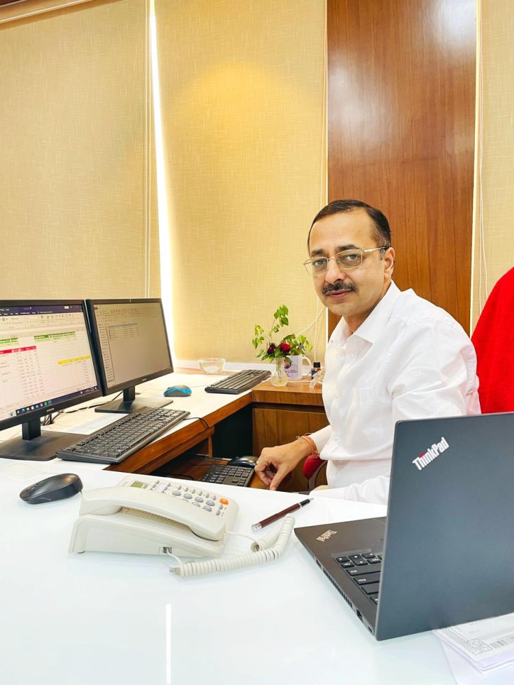 Navigating the World of Intraday Trading with Lakshmishree Investment